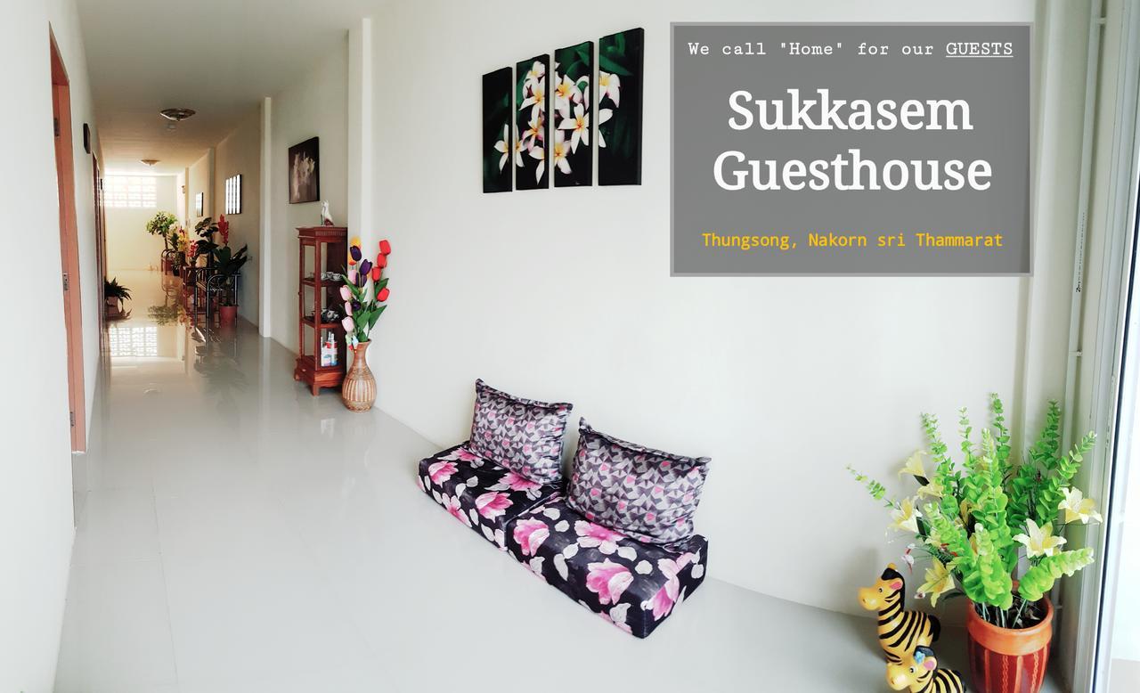 Sukkasem Guesthouse Thungsong Thung Song Экстерьер фото